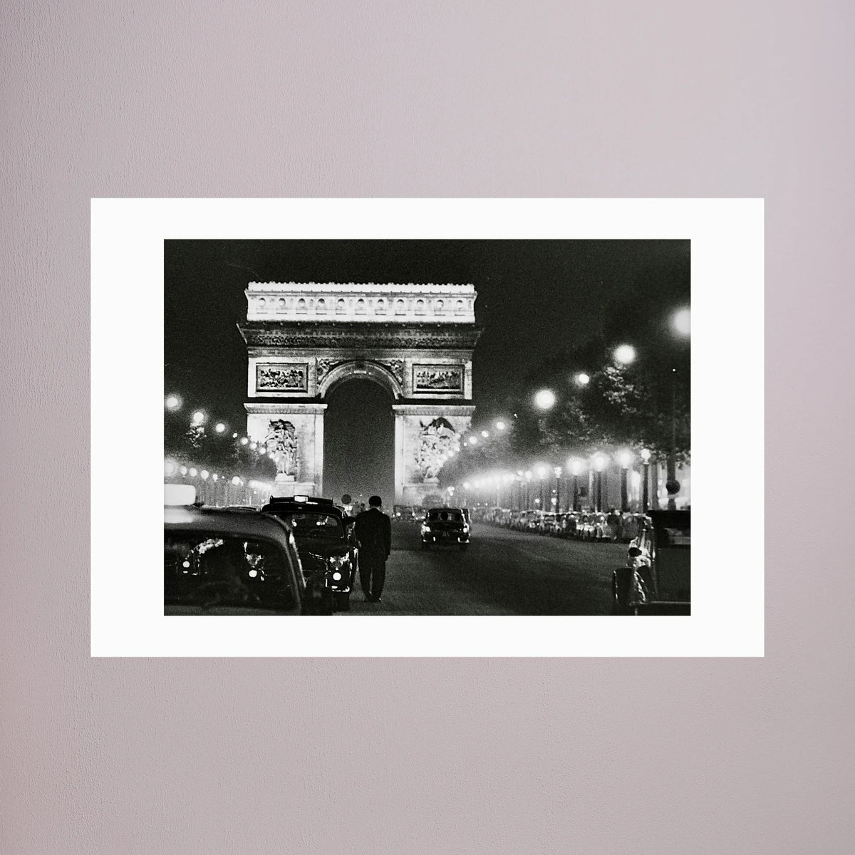L'Arc la Nuit