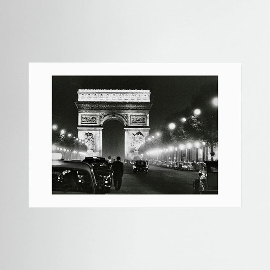 L'Arc la Nuit